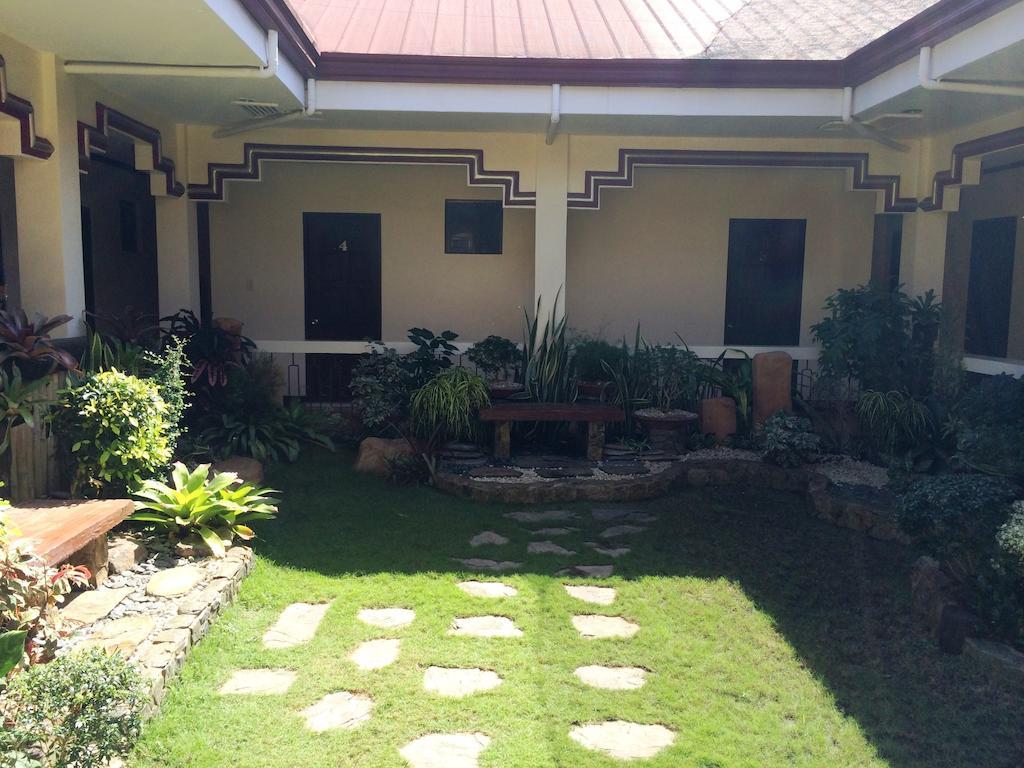 Bed and Breakfast Ysabelle Mansion Puerto Princesa Exteriér fotografie