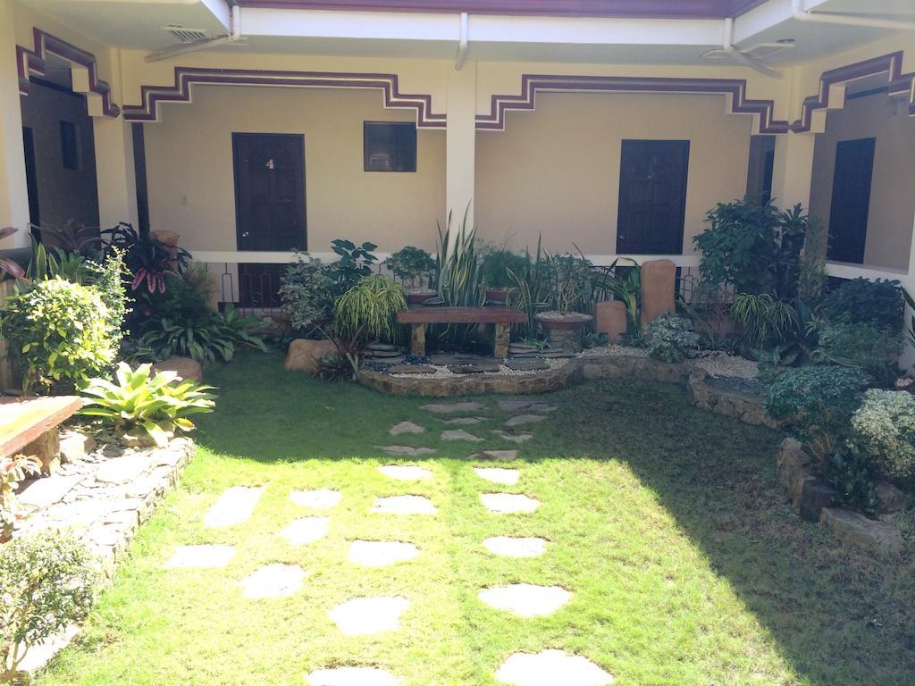 Bed and Breakfast Ysabelle Mansion Puerto Princesa Exteriér fotografie