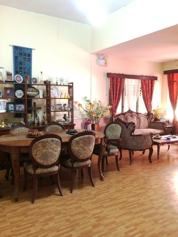Bed and Breakfast Ysabelle Mansion Puerto Princesa Exteriér fotografie