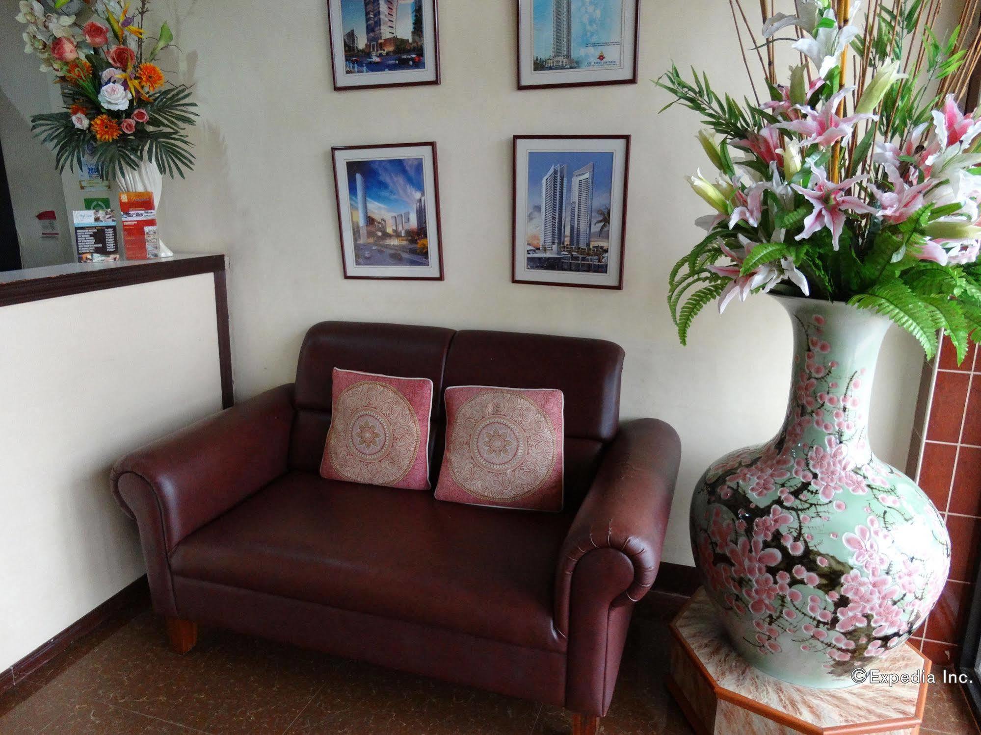 Bed and Breakfast Ysabelle Mansion Puerto Princesa Exteriér fotografie