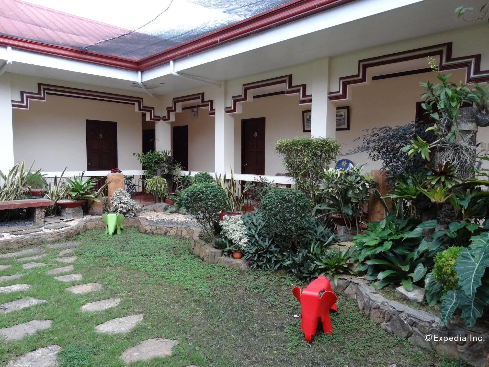 Bed and Breakfast Ysabelle Mansion Puerto Princesa Exteriér fotografie