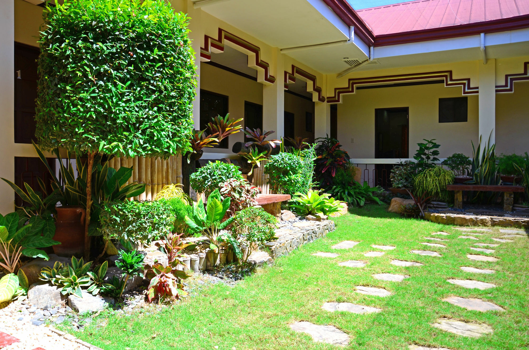 Bed and Breakfast Ysabelle Mansion Puerto Princesa Exteriér fotografie